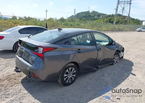 2019 Toyota Prius Xle z USA, uszkodzony, nr VIN JTDL9RFUXK3004351